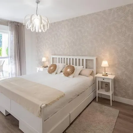 Stunning Next To Puerto Banus Lejlighed Marbella